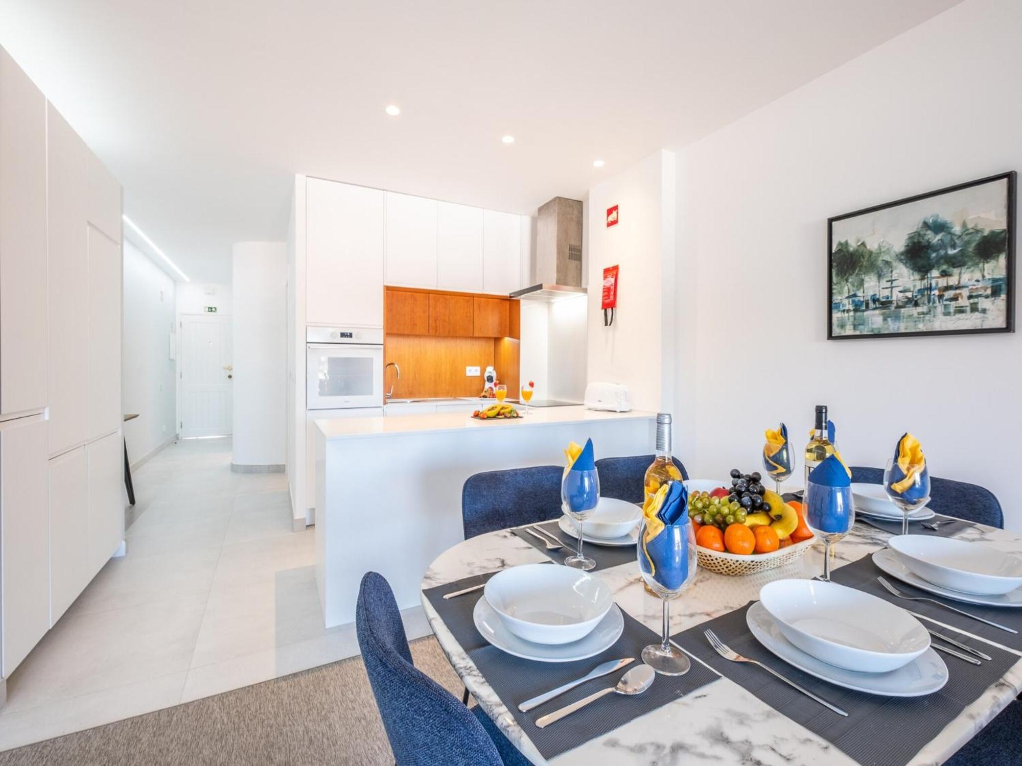 Apartment Modern Apartment, Sleeping 4 Albufeira